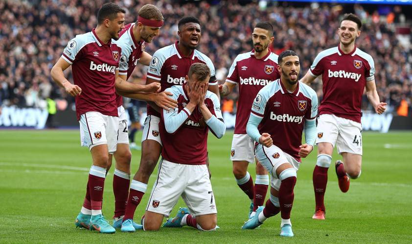 火箭队四连胜背后的年轻球员崛起