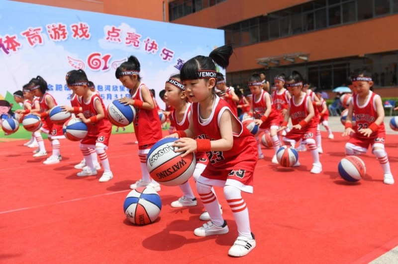 詹姆斯超越杜兰特升至第8位！NBA全明星二轮投票出炉，四大亮点引发关注