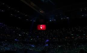 2025 赛季：大联盟历史上首位女性裁判在 3A 联赛完成全赛季执法，获得一致好评