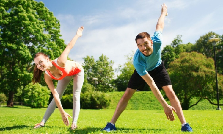 詹姆斯最近场均28.3分8.3篮板8.5助攻